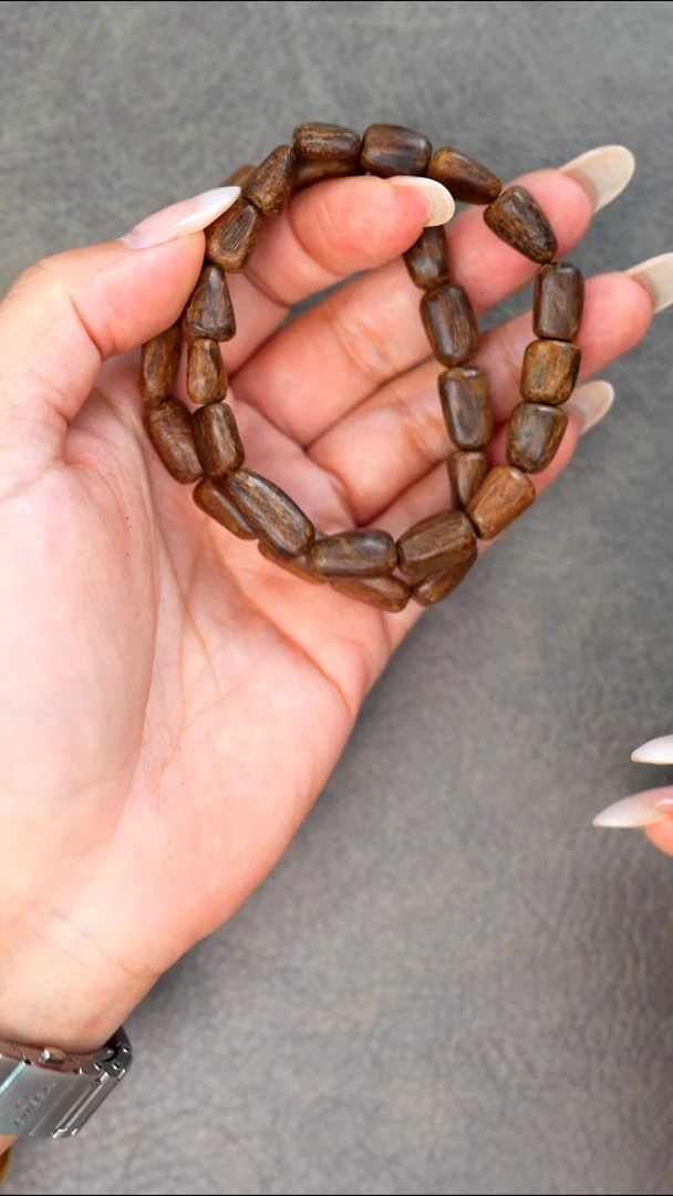 沉香手串50号都彭多样性发一条