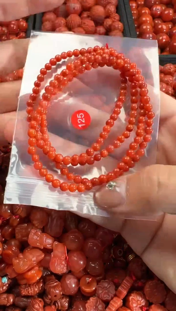 南红玛瑙未镶嵌颈饰2