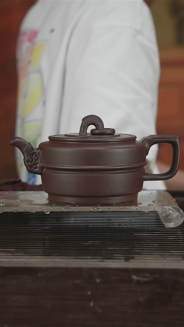 茶壶紫砂大师，带证400CC111号