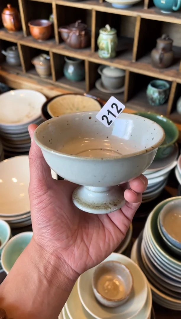 【闪购商品】瓷片212 汝窑灰麻点小高足1个