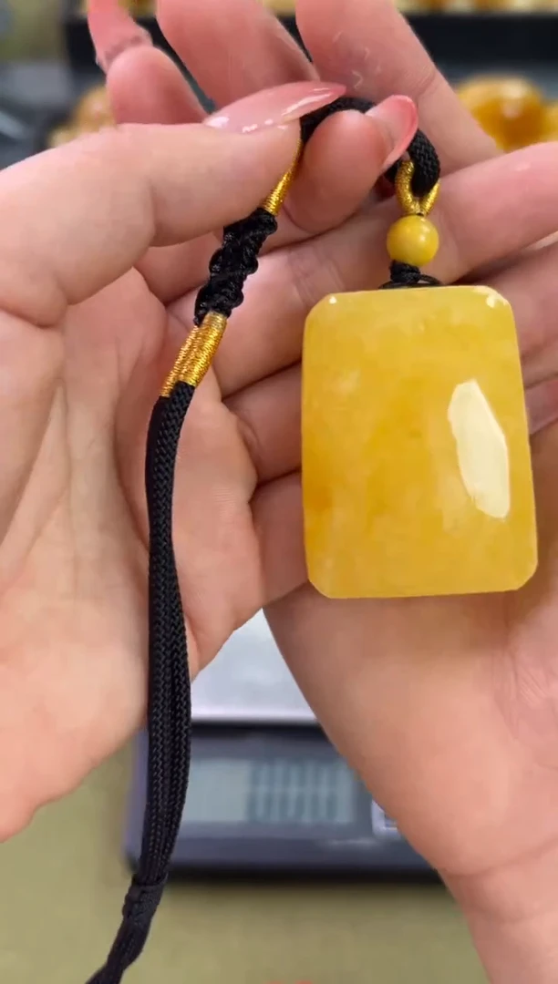 裸石琥珀未镶嵌琥珀蜜蜡吊坠