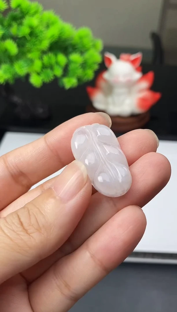 颈饰未镶嵌翡翠九****鱼批量货品多样性发其一//8888