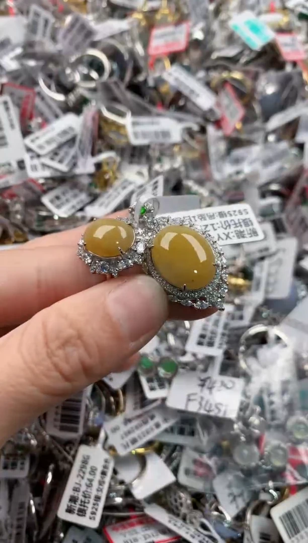银S925镶嵌戒指翡翠777    2