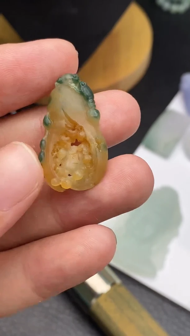 未镶嵌定制翡翠挂件