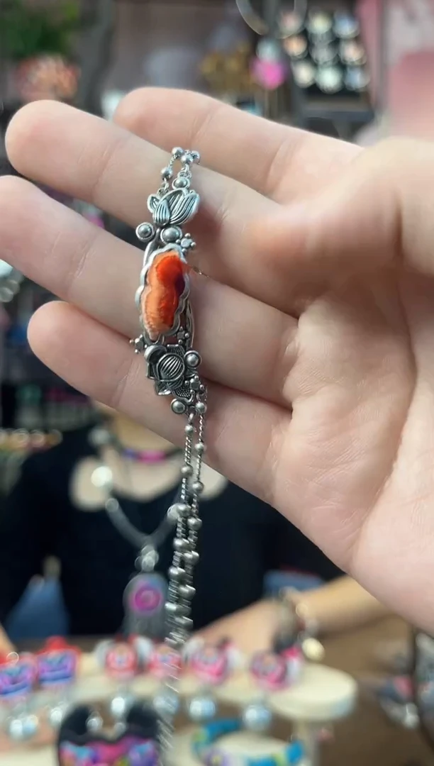 织绣民族风手工非遗老绣饰品198