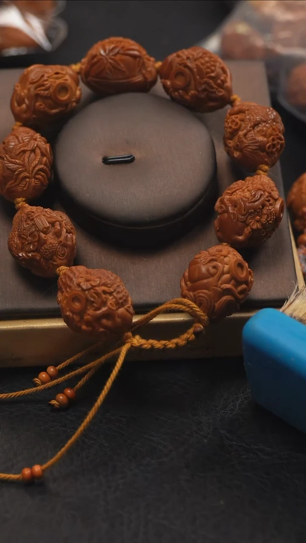 【闪购商品】橄榄核手串/手链鱼子精品核雕