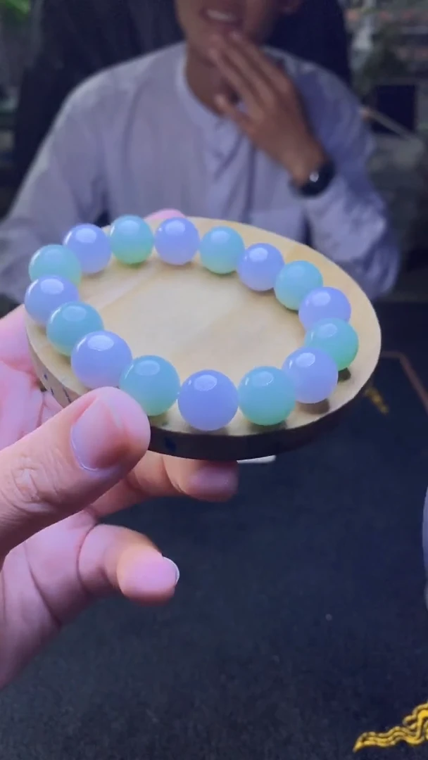 定制翡翠未镶嵌天然缅甸A货翡翠，多样性发货，拍一发一