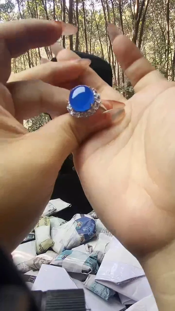 满色吊坠 所见即所得！！！