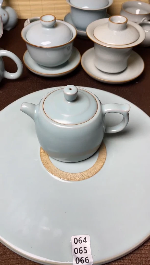 一品一价-（特价）全品仿古天蓝釉纯手工井栏壶