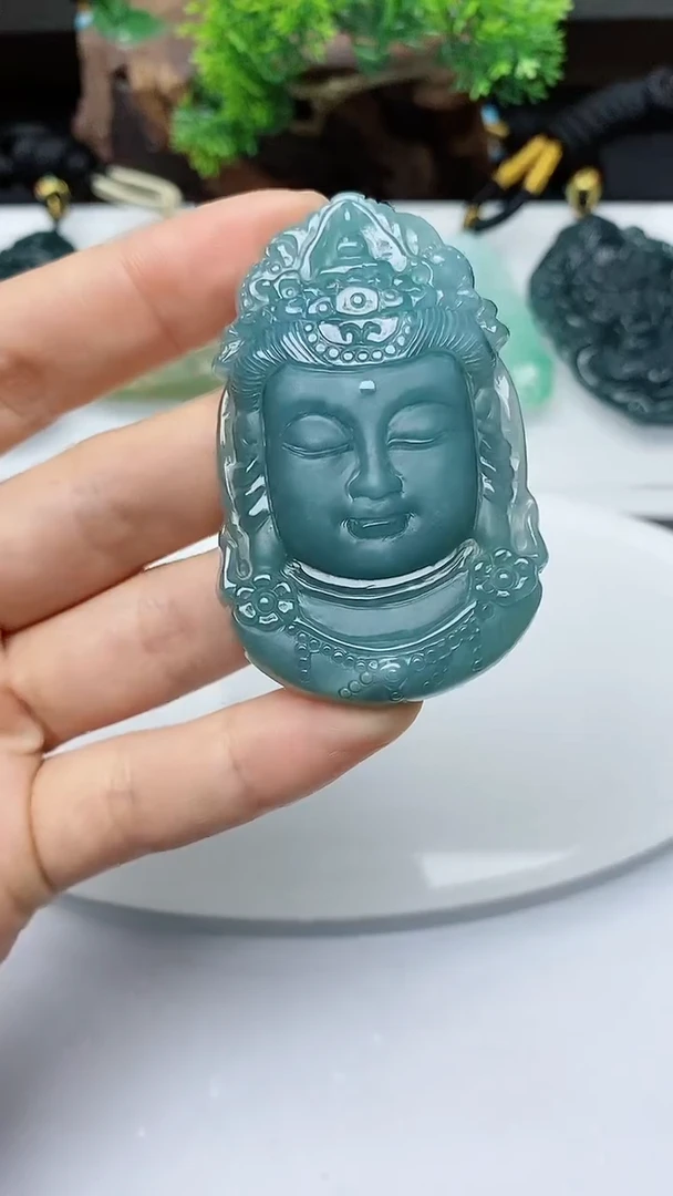 【闪购商品】翡翠颈饰未镶嵌