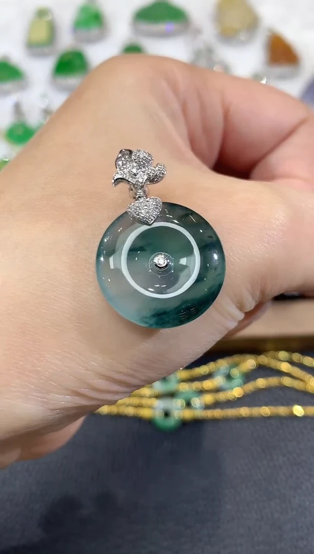 吊坠(不含链)18K金镶嵌翡翠A36