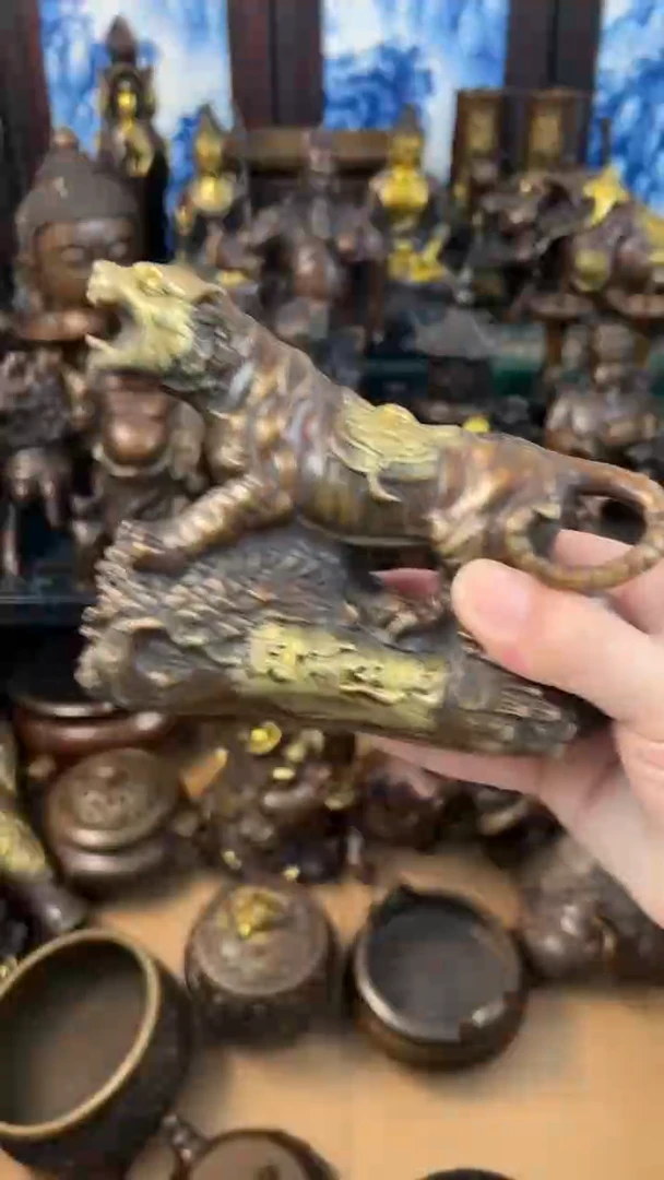 诚信经营  铜器摆件