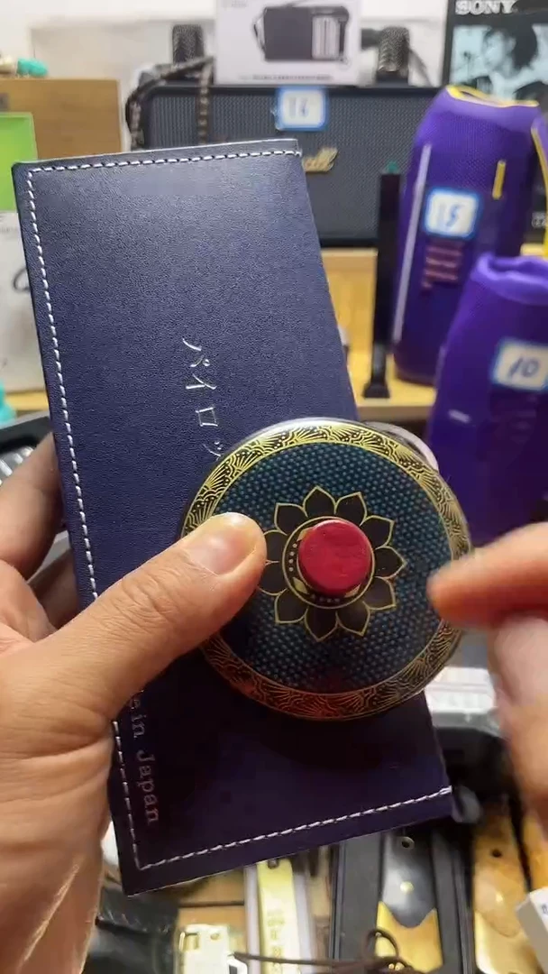 瓷片闪购商品 如图所示