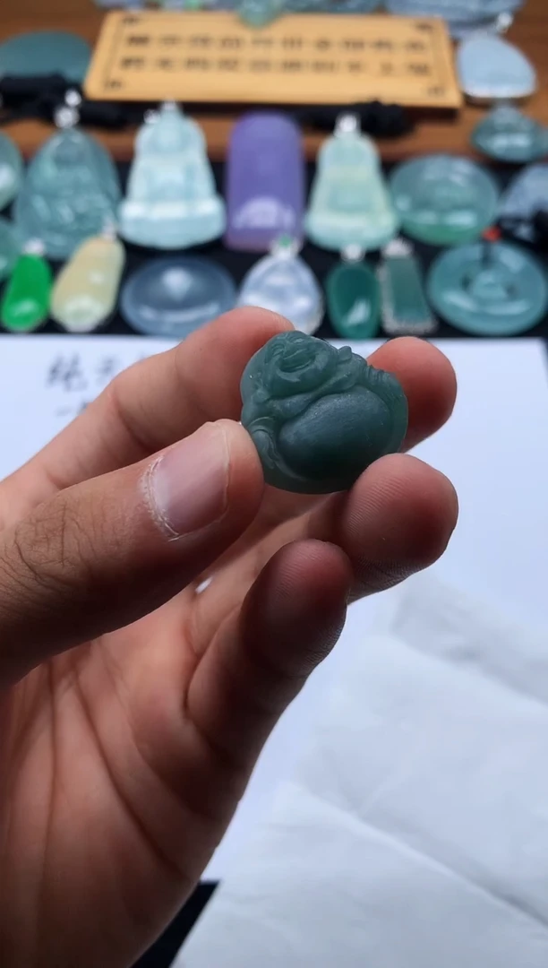 定制翡翠未镶嵌一*云4063毛货不退不换