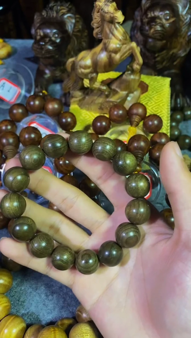 【闪购商品】金丝楠木雕【楠帝】小叶桢楠阴沉1.5