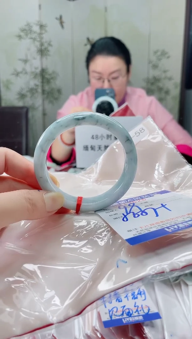 未镶嵌手镯翡翠4