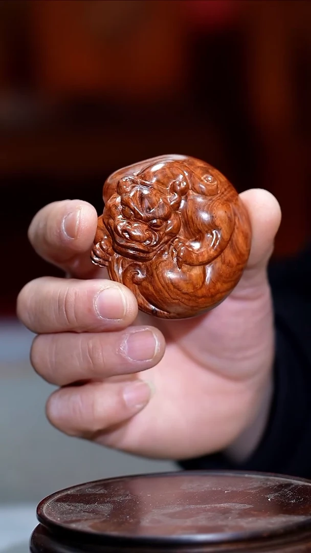 手串/手链黄花梨/降香黄檀海黄貔貅把件63*27 HHL515