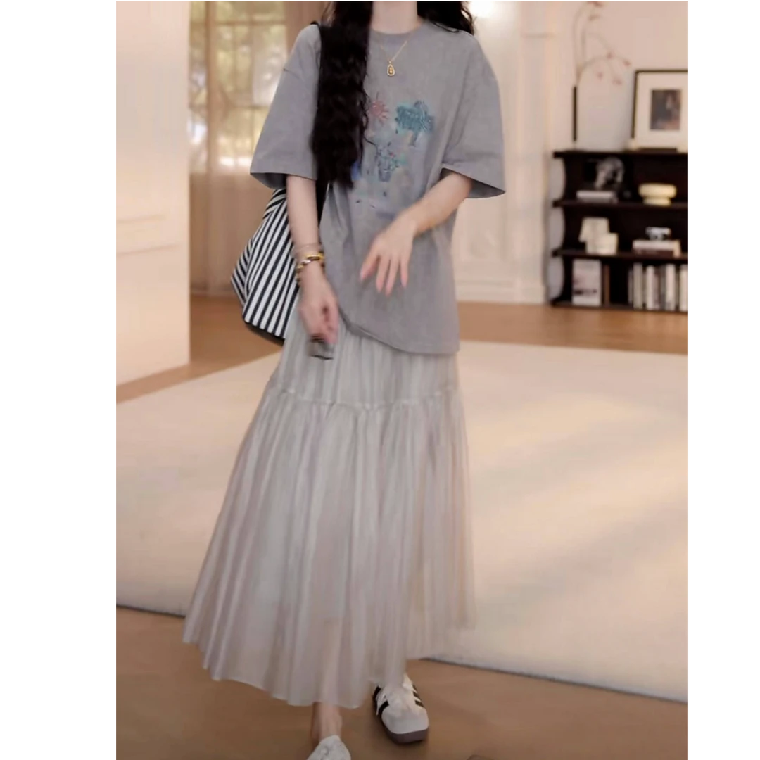 2025新款春夏套装设计感卡通短袖T恤+高腰蛋糕裙褶皱半身裙两件套