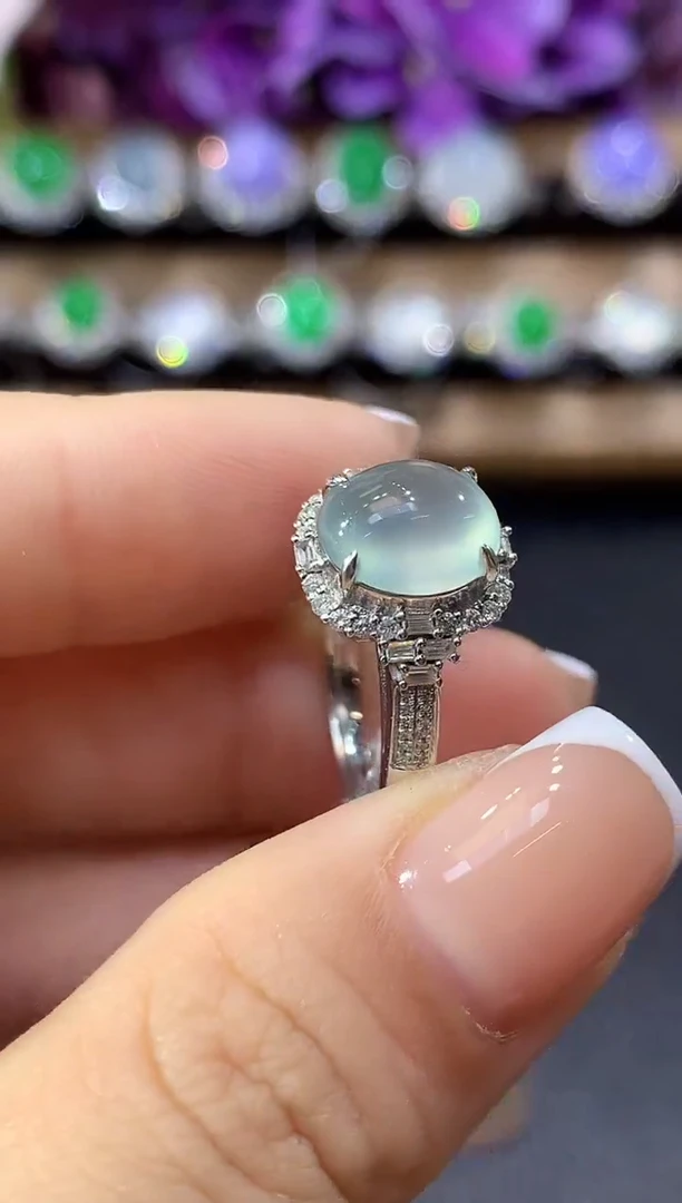 18K金镶嵌戒指翡翠A23