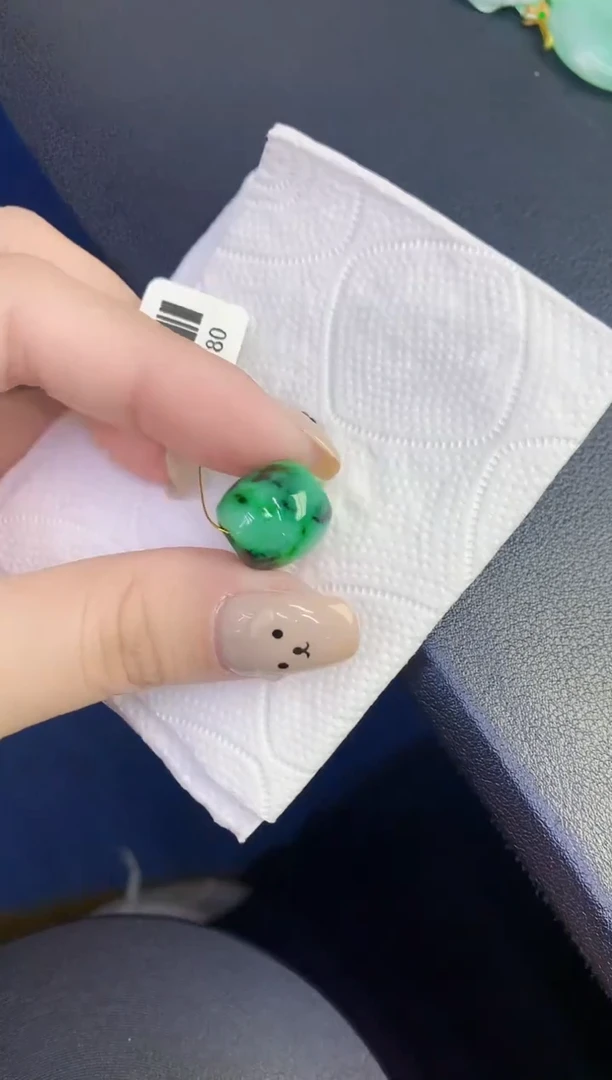 颈饰未镶嵌翡翠缅甸天然翡翠A货