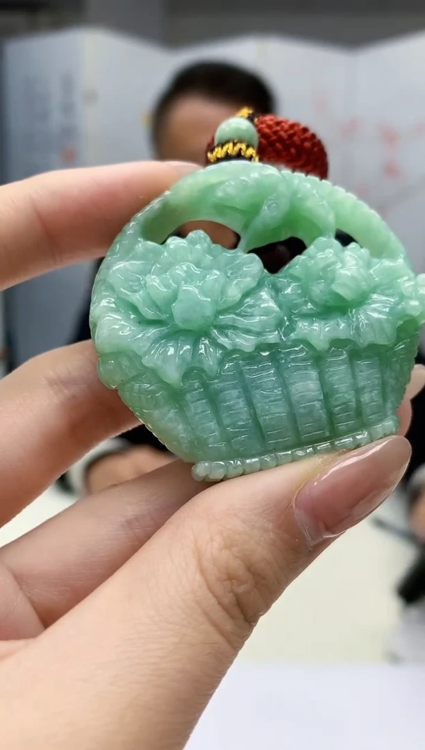 【闪购商品】定制翡翠未镶嵌4969jw-毛货挂件80