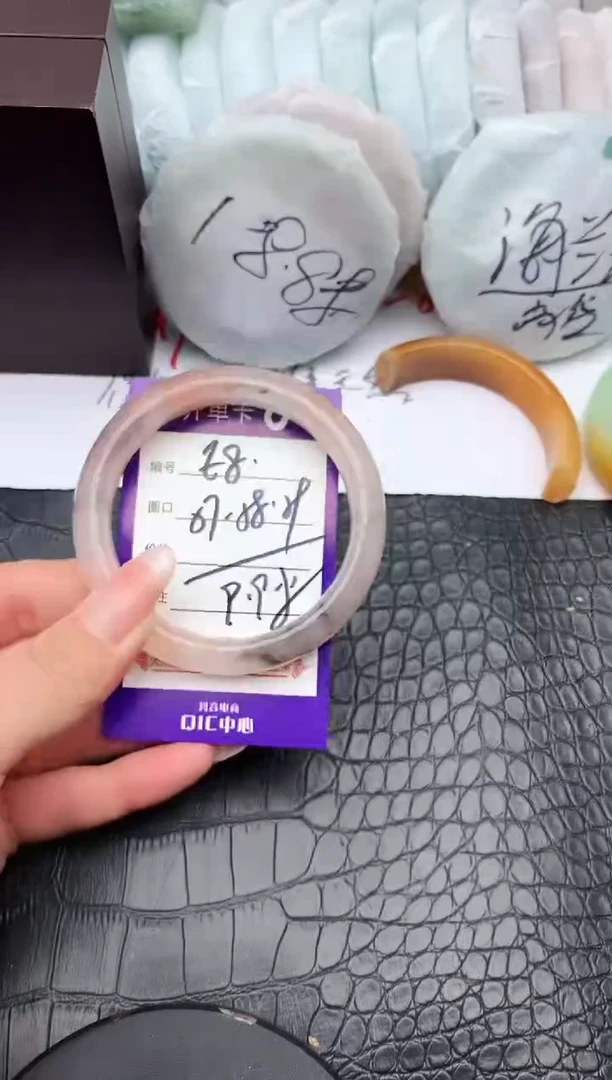 未镶嵌手镯石英质玉E8-57-58-59