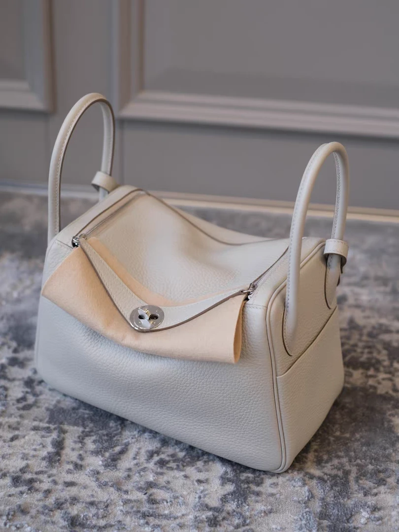 一见倾心～～大容量时尚轻奢高级感林迪真皮手提斜挎包包