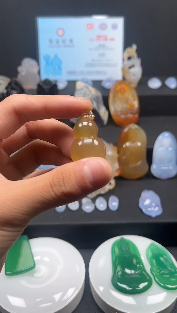 未镶嵌颈饰玛瑙/玉髓天然珠宝 一物一证