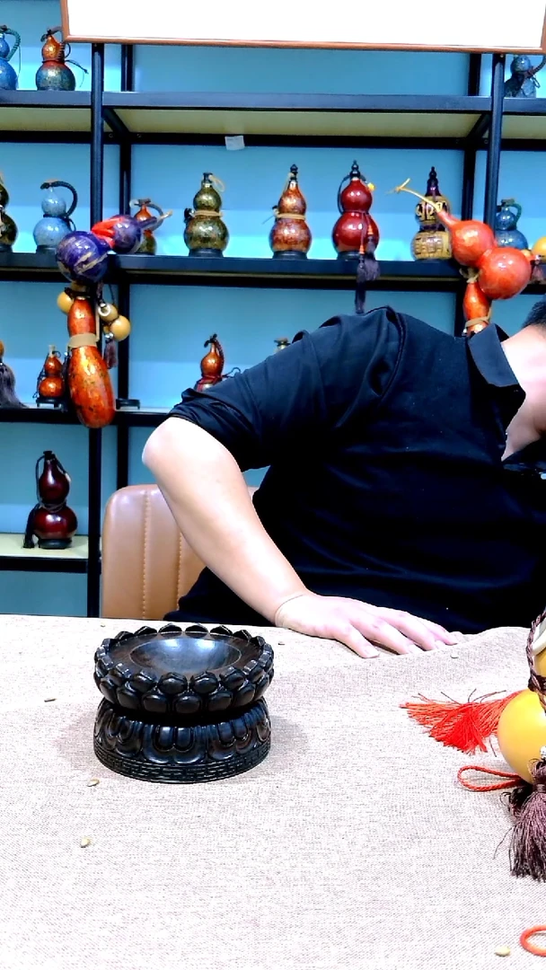 大漆工艺品酒壶挂件1