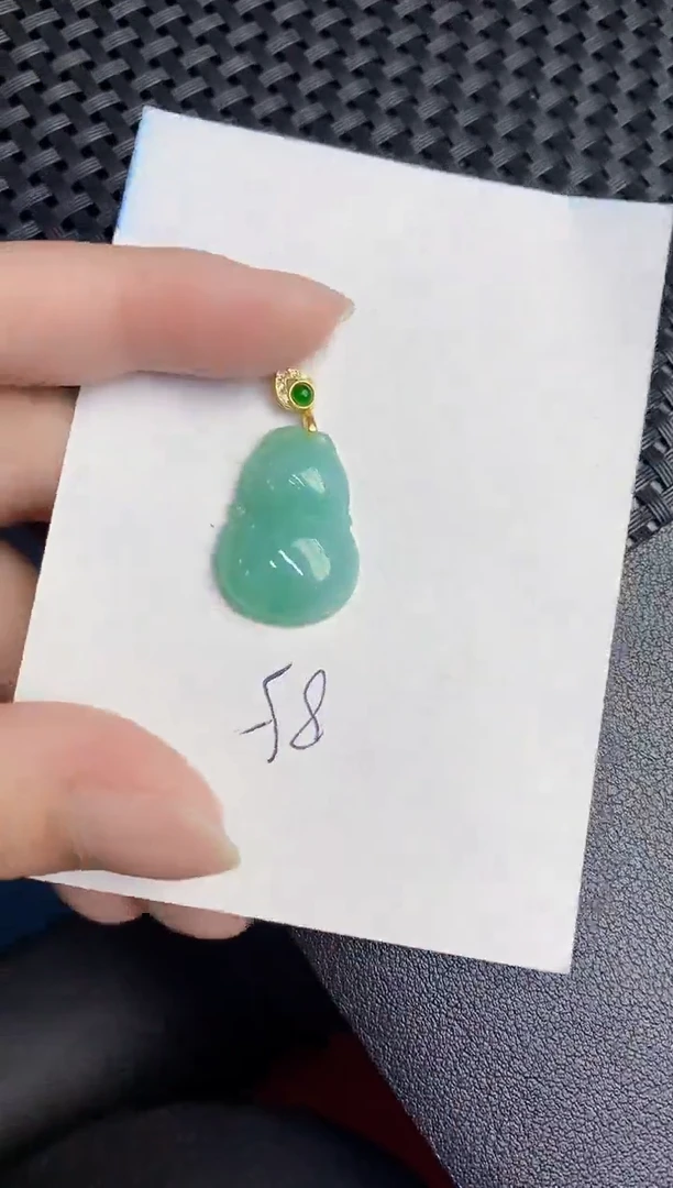 翡翠未镶嵌颈饰天然緬甸A貨翡翠