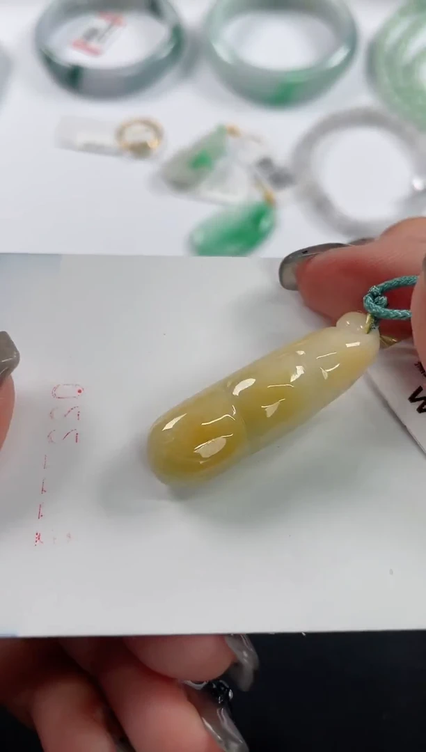 颈饰未镶嵌翡翠基地发货H8989