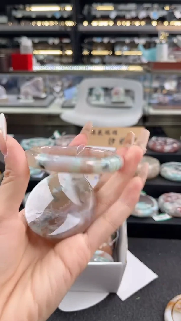 未镶嵌手镯石英质玉57圈口（赠品镯心）687120