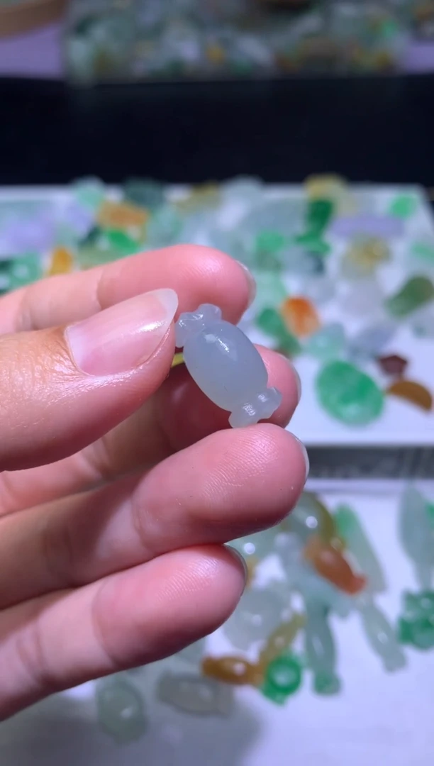 定制翡翠未镶嵌毛货