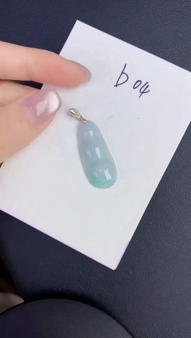 颈饰未镶嵌翡翠缅甸天然翡翠A货