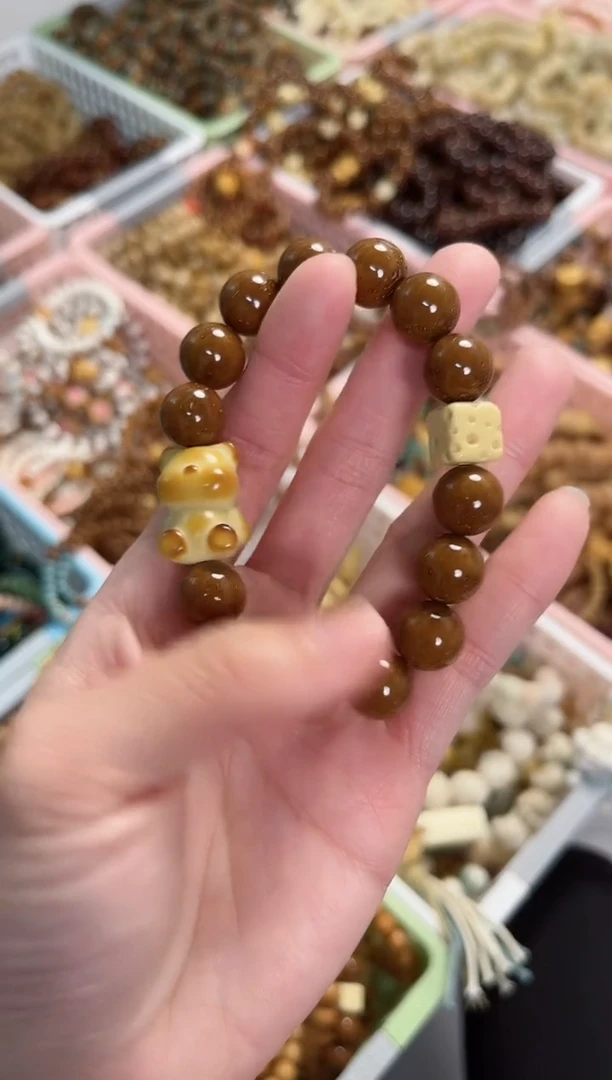 【闪购商品】菩提根/象牙果手串紫金鼠 小熊