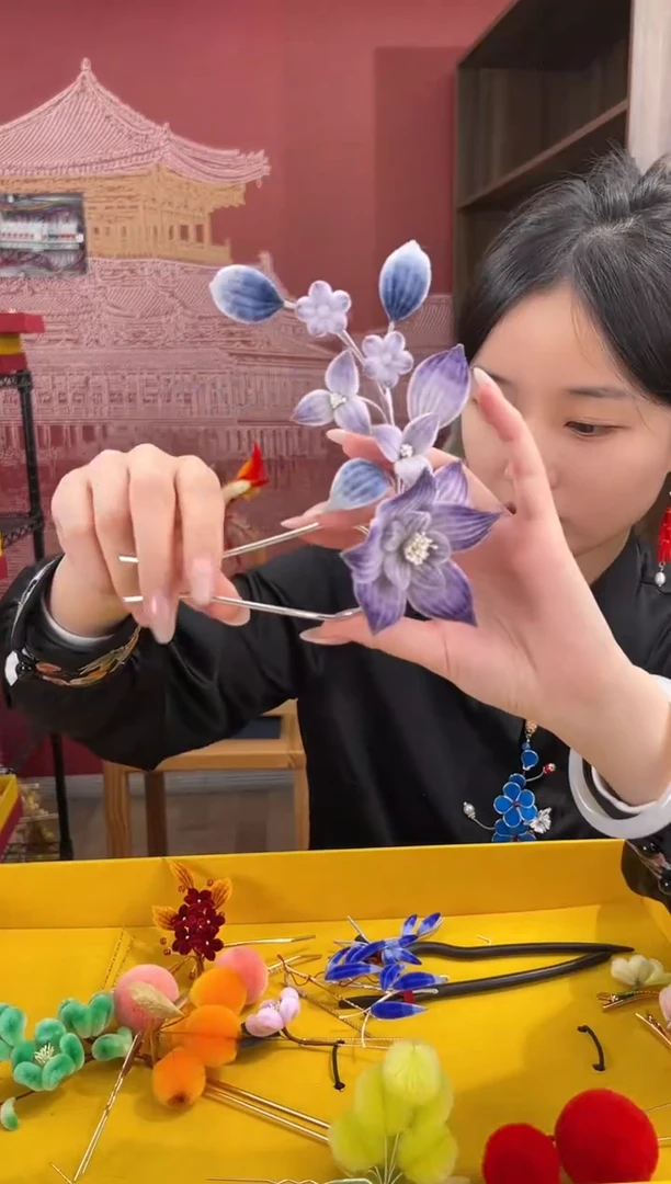 【闪购商品】刺绣非遗绒花（发饰）