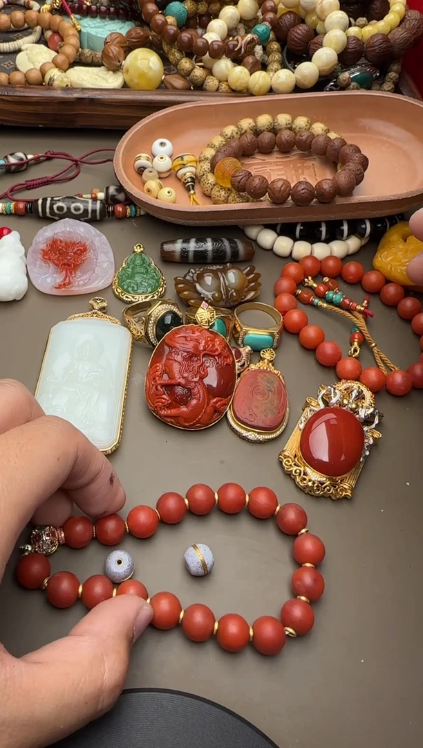 【闪购商品】南红玛瑙牌子足金镶嵌三通牌子83213438524