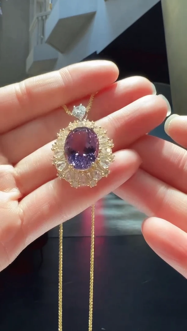 【闪购商品】紫晶吊坠(赠链)银S925镶嵌9】多样性发其一