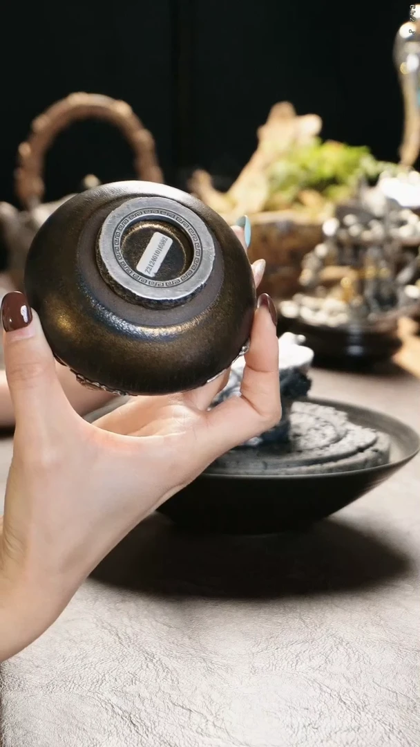 【闪购商品】境秋龙饮黑陶主人杯