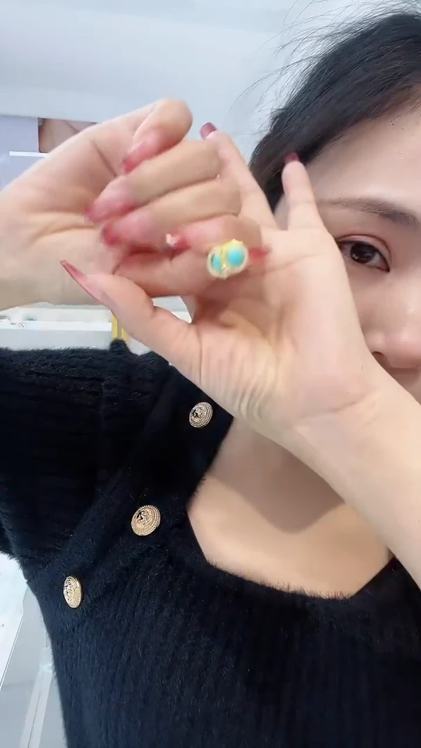 【闪购商品】绿松石耳钉银S925镶嵌发货一件