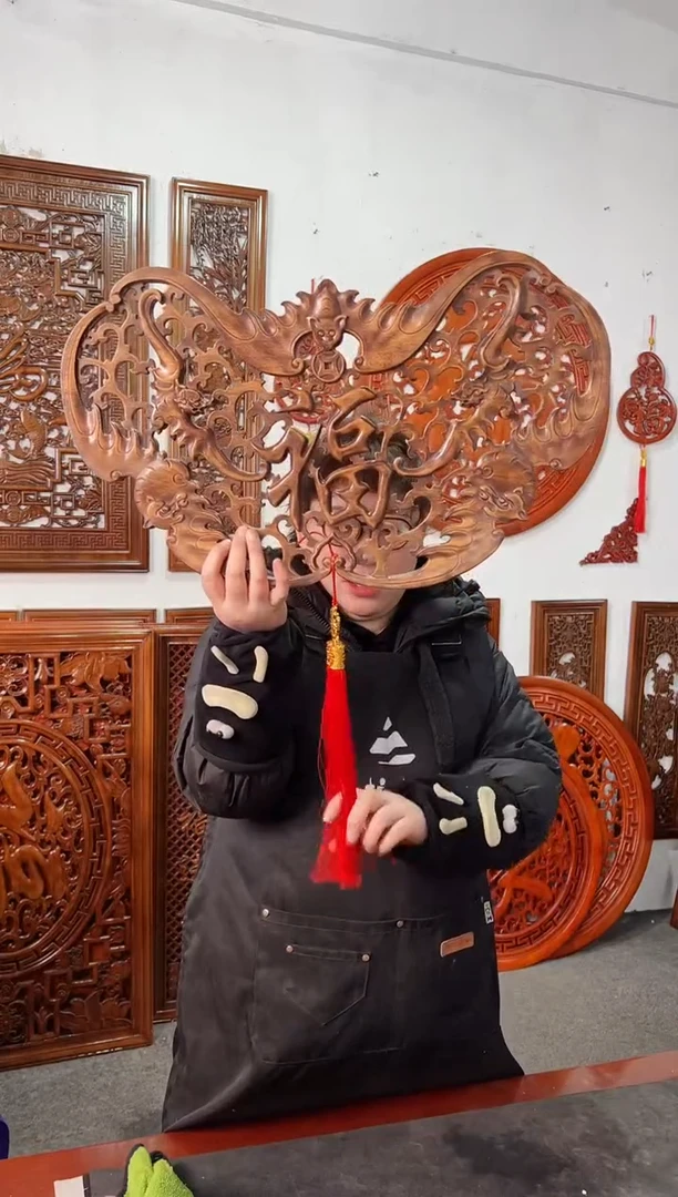 【闪购商品】香樟木木雕58*38  五福临门