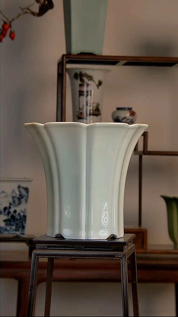 景德镇手工陶瓷花盆