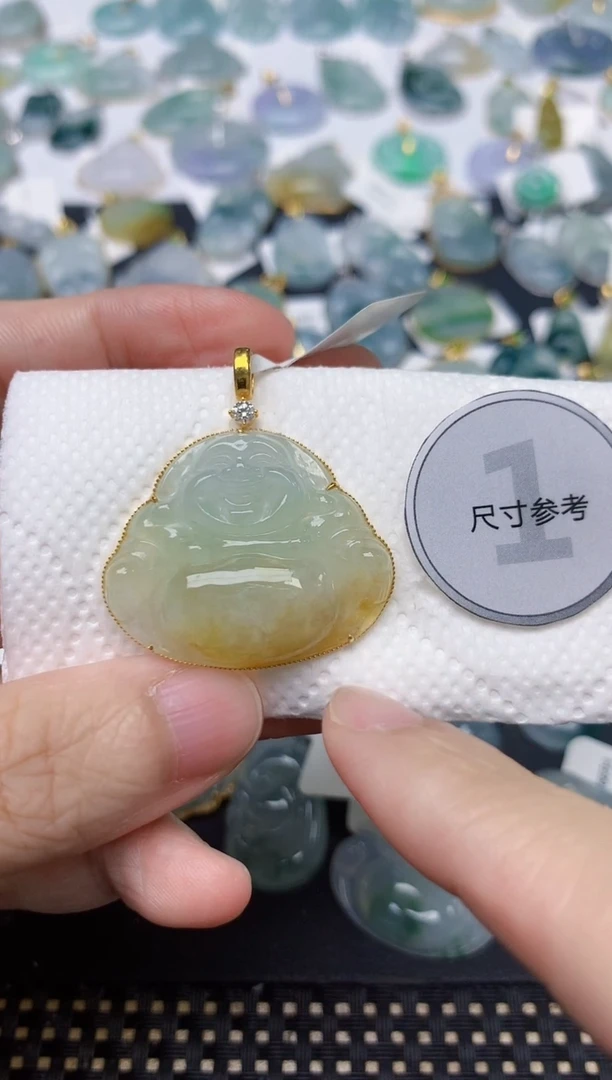 颈饰18K金镶嵌翡翠天然缅甸A货翡翠
