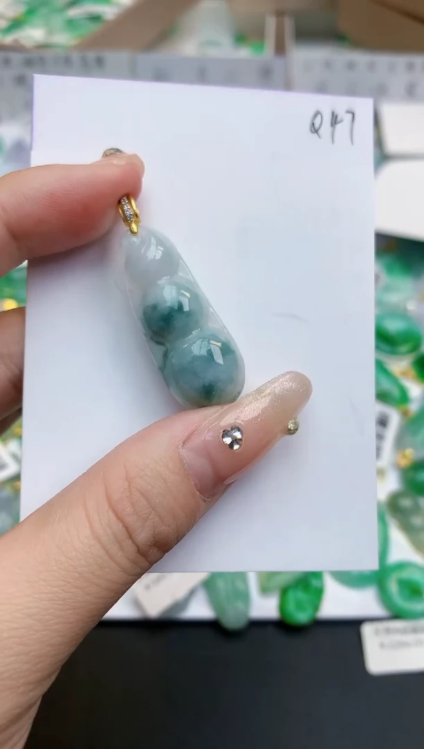 颈饰未镶嵌翡翠天然缅甸A货翡翠