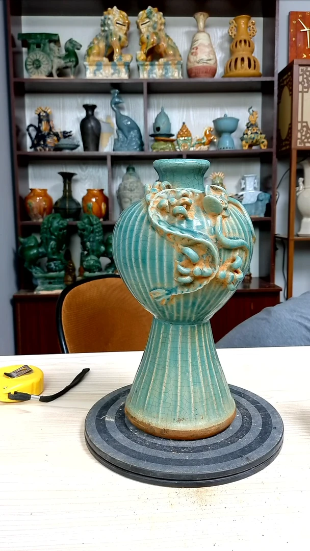 经典精美复古风格瓷器