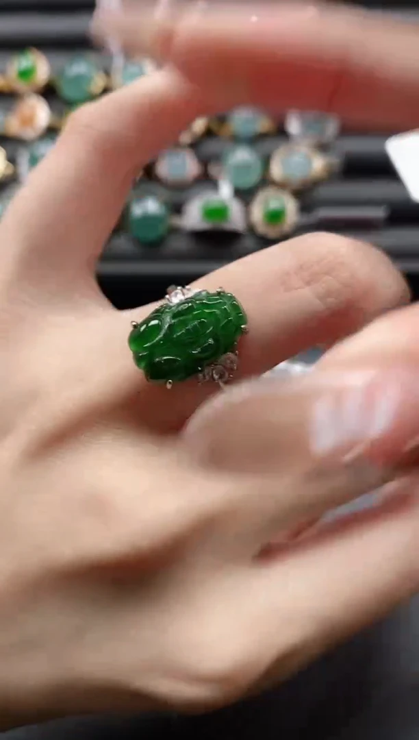 【闪购商品】翡翠戒指银S925镶嵌51151