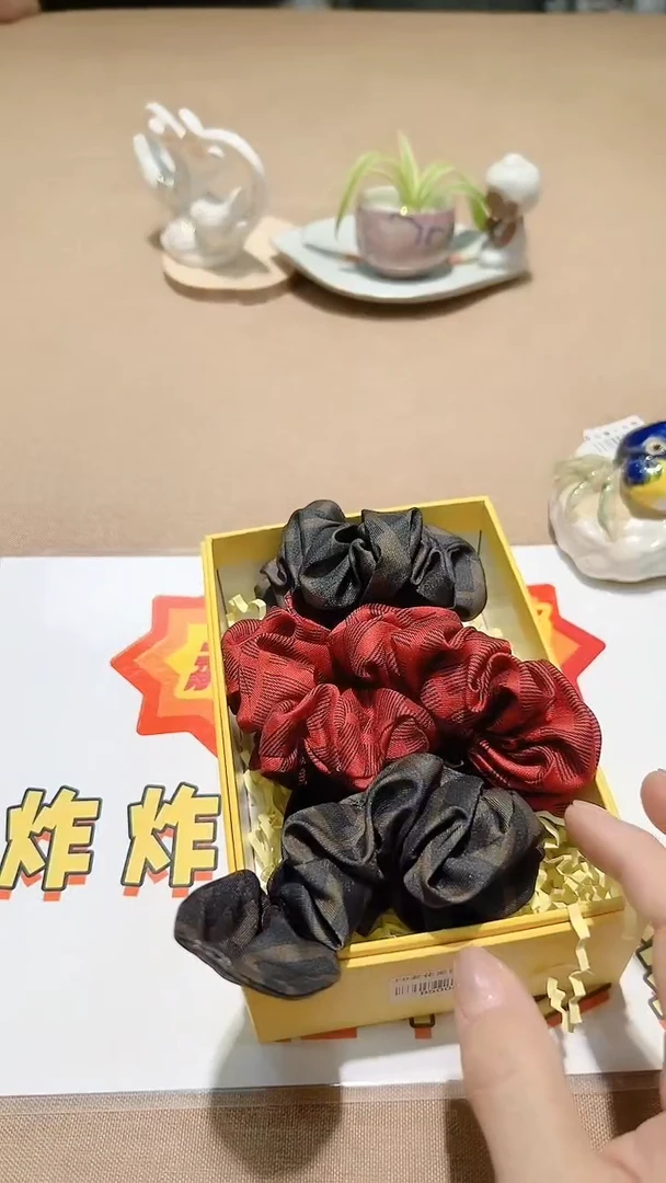 瓷片碗碟好物一件不留@@1