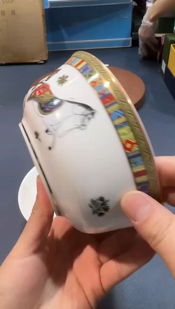 【闪购商品】碗HT162全场正品，京东包邮