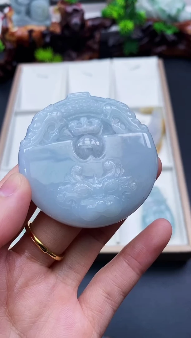 颈饰未镶嵌翡翠天然缅甸A货翡翠