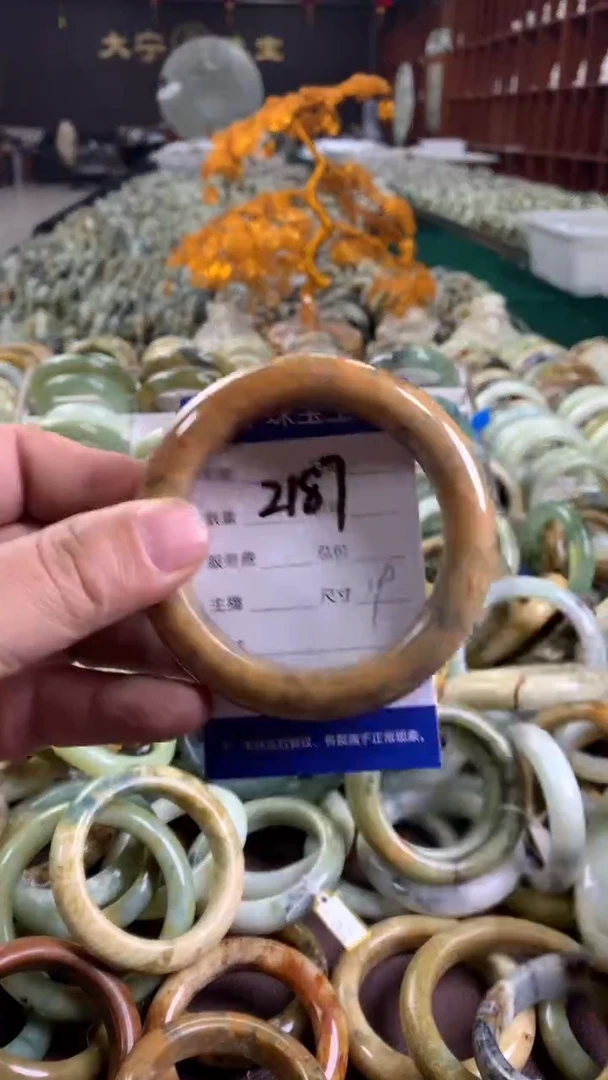 未镶嵌蛇纹石玉手镯2187